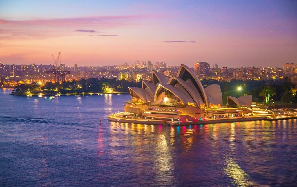 オーストラリアへ語学留学する場合の費用や特徴、メリット・デメリット